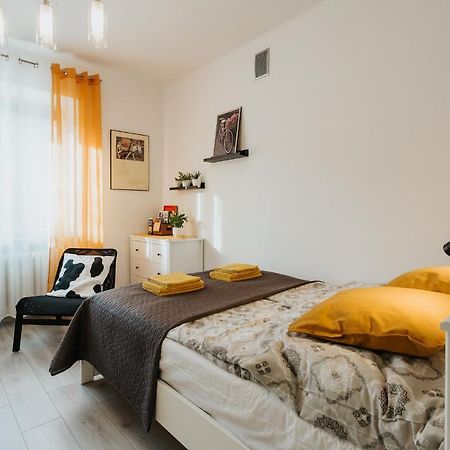 Charming Apt Old Town & Jewish District, Quiet Neighborhood Krakow Ngoại thất bức ảnh