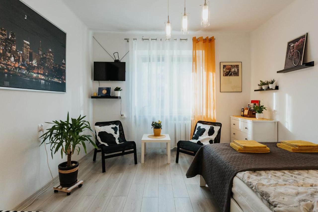 Charming Apt Old Town & Jewish District, Quiet Neighborhood Krakow Ngoại thất bức ảnh