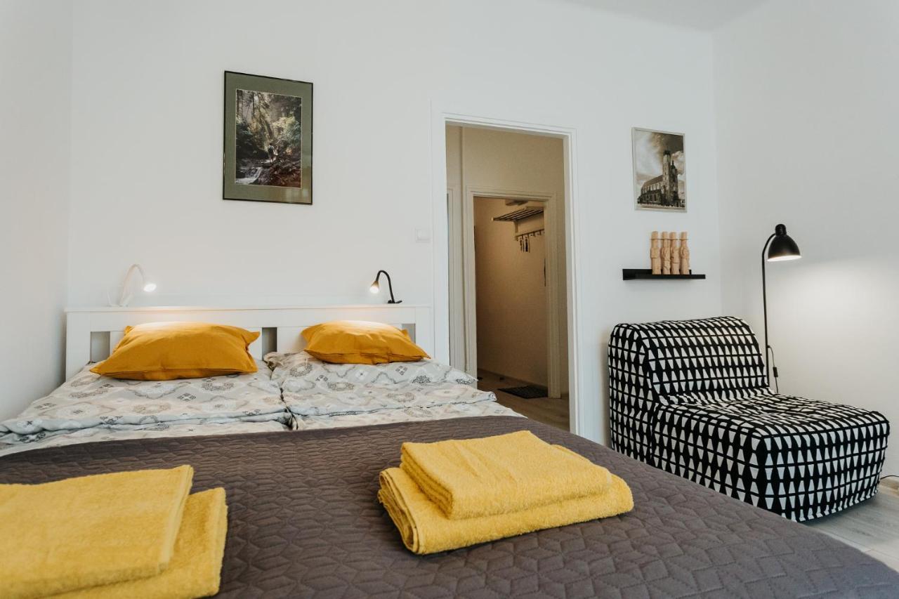 Charming Apt Old Town & Jewish District, Quiet Neighborhood Krakow Ngoại thất bức ảnh