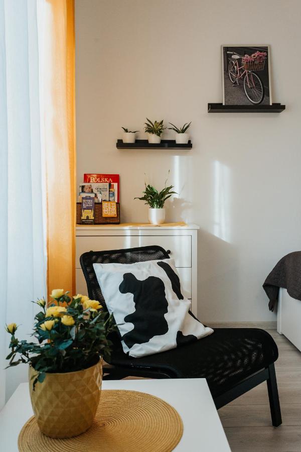 Charming Apt Old Town & Jewish District, Quiet Neighborhood Krakow Ngoại thất bức ảnh